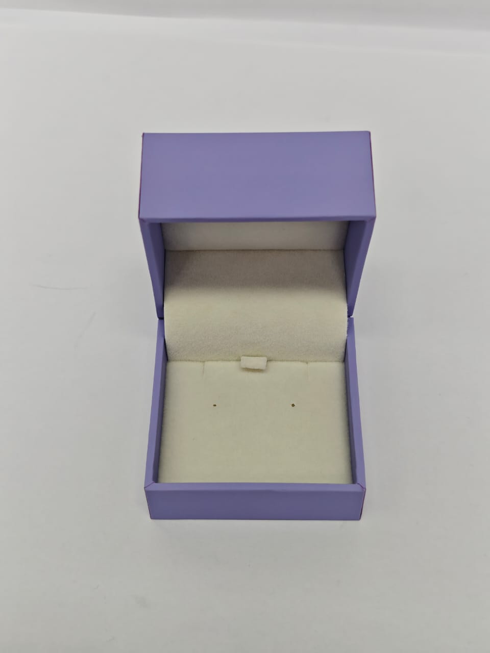 Custom Luxury Jewelry and Cosmetic Paper Packaging Box - Image 8